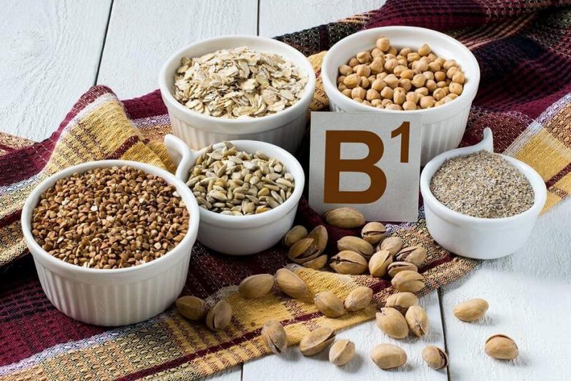 Витамин B1 (Тиамин): для чего применяют, польза и вред для организма